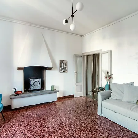 Apartment Stella By Quokka 360 - Past And Present In Como