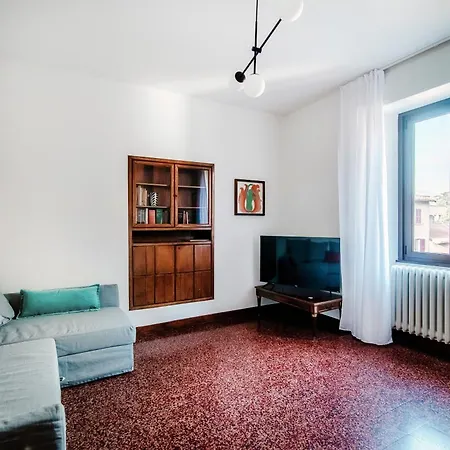 Stella By Quokka 360 - Past And Present In * Como